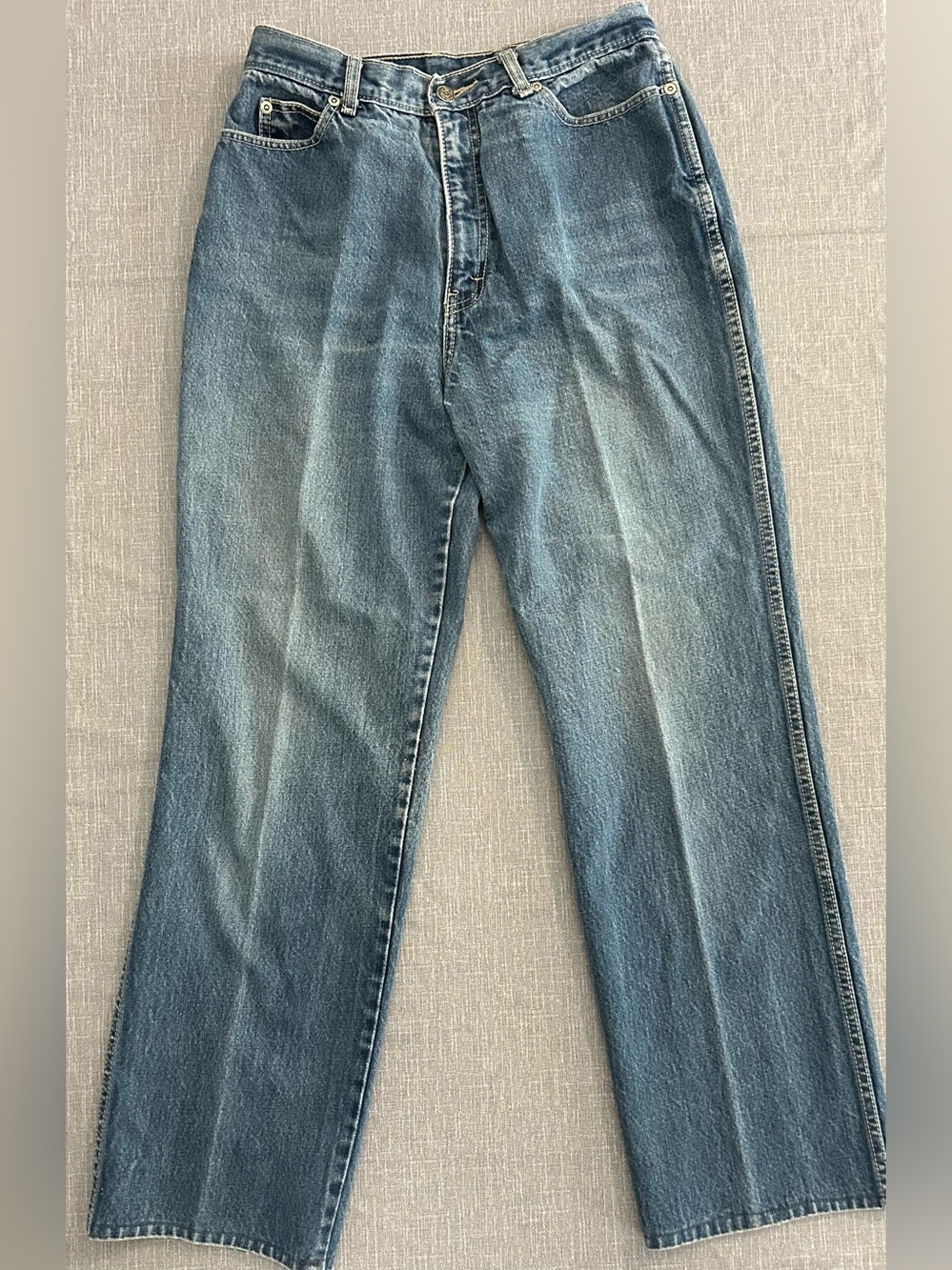 Vintage Oscar de la Renta Women's Straight High Waist Mom Jeans Faded Blue 80s